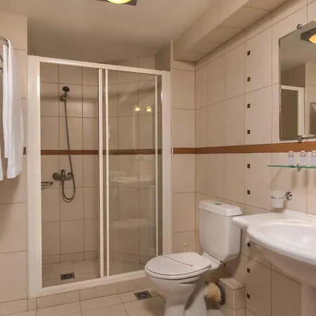 Fenix Hotel 4*